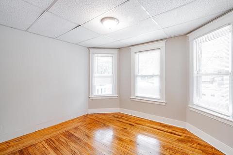 30 Leete St, Springfield, MA 01108 photo 16
