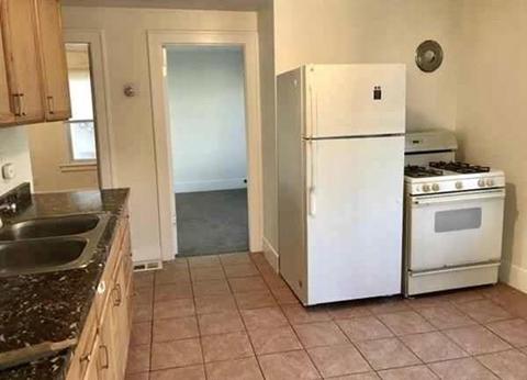 15 Leonard St, Chicopee, MA 01013 photo 5