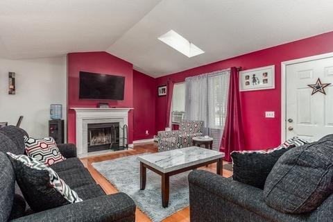 65 Santoro Rd, Worcester, MA 01606 photo 8