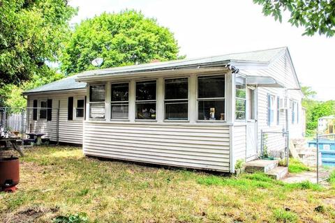 29 Racicot Ave, Webster, MA 01570 photo 16