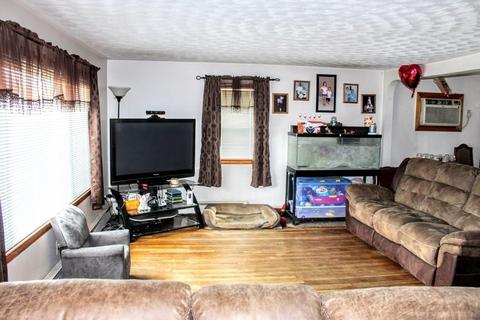 29 Racicot Ave, Webster, MA 01570 photo 11
