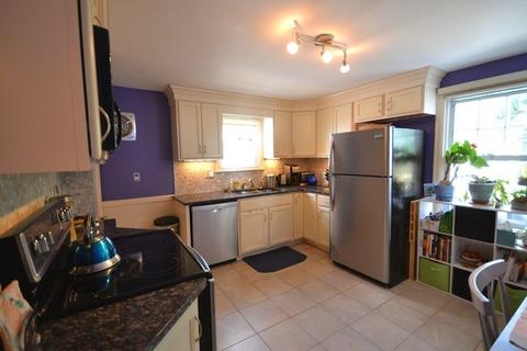 173 Powell Ave, Springfield, MA 01118 photo 10