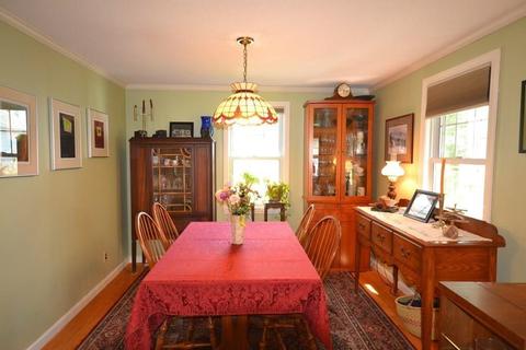 173 Powell Ave, Springfield, MA 01118 photo 8