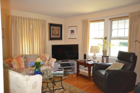 173 Powell Ave, Springfield, MA 01118 photo 5