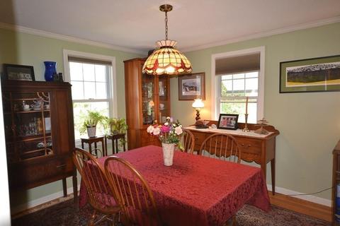 173 Powell Ave, Springfield, MA 01118 photo 9