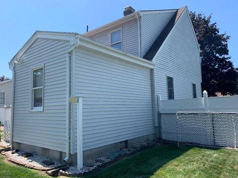 63 Amos Dr, Springfield, MA 01118 photo 5