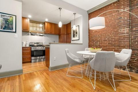 15 Davis Ave #2C, Brookline, MA 02445 photo 4