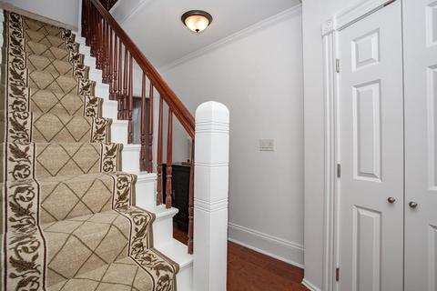 90 Walnut, Framingham, MA 01702 photo 4