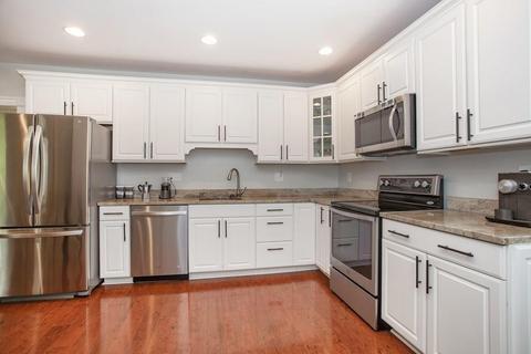 90 Walnut, Framingham, MA 01702 photo 6