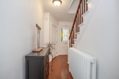 90 Walnut, Framingham, MA 01702 photo 5