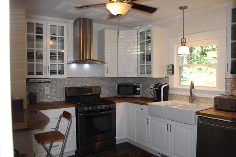 31 Daviston St, Springfield, MA 01108 photo 8