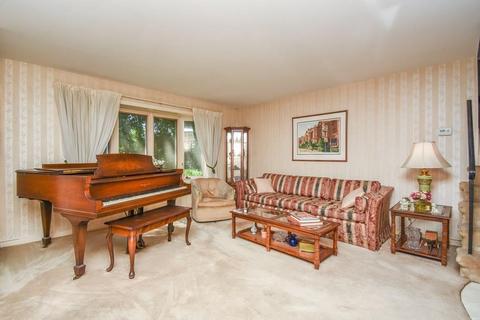 12 Bonito Dr, Framingham, MA 01701 photo 5