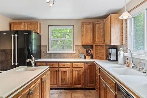 24 Cushing, Ashburnham, MA 01430 photo 11