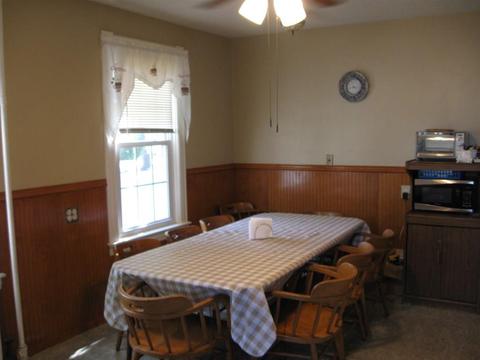 31 Manchester Ter, Springfield, MA 01108 photo 3