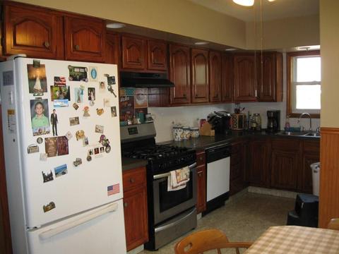 31 Manchester Ter, Springfield, MA 01108 photo 2
