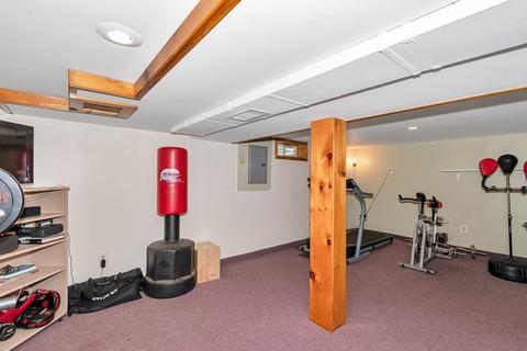 21 Onondaga St, Springfield, MA 01128 photo 30