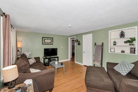 21 Onondaga St, Springfield, MA 01128 photo 16