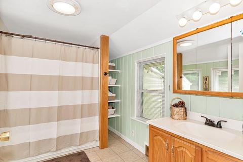 21 Onondaga St, Springfield, MA 01128 photo 27