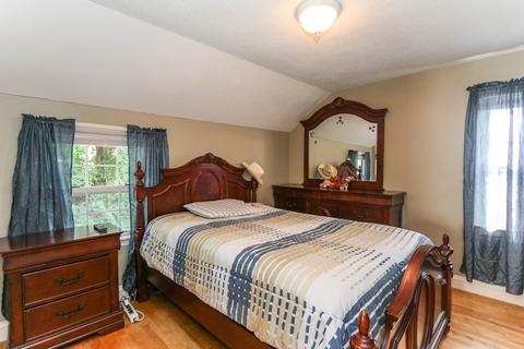 35 Bennington St, Springfield, MA 01108 photo 24