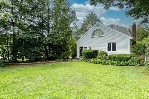 2 Morgan Rd, Beverly, MA 01915 photo 3