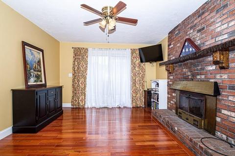 44 Phyllis St, Dracut, MA 01826 photo 8