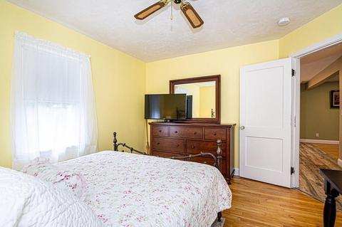 44 Phyllis St, Dracut, MA 01826 photo 20
