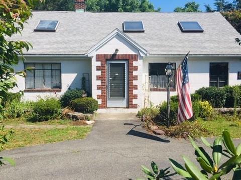 60 Dunbar St, Canton, MA 02021 photo 1