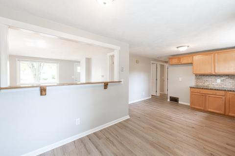 43 Berard Cir, Springfield, MA 01128 photo 10