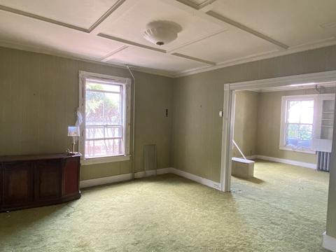 44 Ward Ave, Easthampton, MA 01027 photo 5