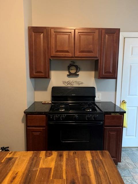90 Fairfield St, Springfield, MA 01108 photo 9