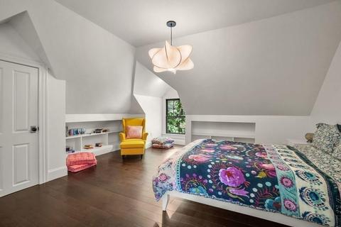 178 Tappan St, Brookline, MA 02445 photo 20