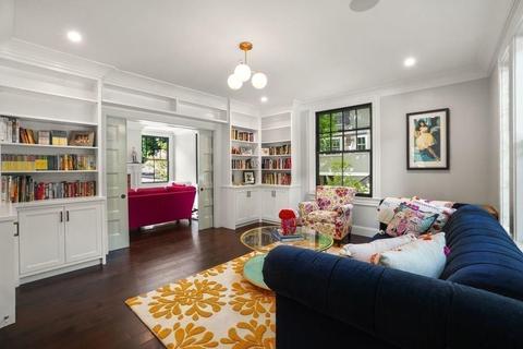 178 Tappan St, Brookline, MA 02445 photo 7