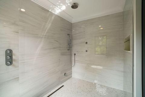 178 Tappan St, Brookline, MA 02445 photo 15