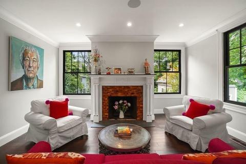 178 Tappan St, Brookline, MA 02445 photo 8