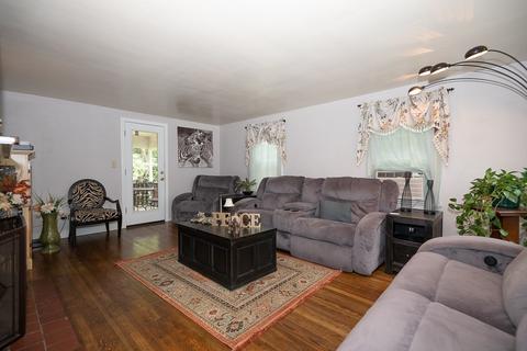 87 Warner Ave, Worcester, MA 01604 photo 8