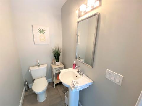15 Cherry St #41, Danvers, MA 01923 photo 6