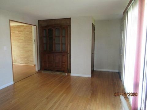 73 Stedman St, Chicopee, MA 01013 photo 4