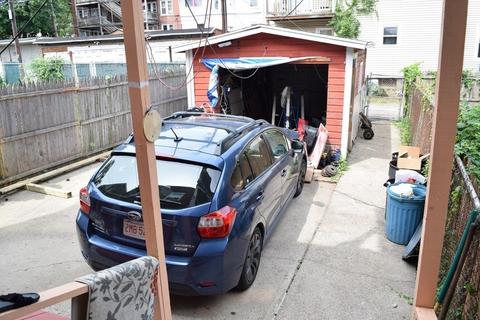 149 Beech St, Holyoke, MA 01040 photo 25