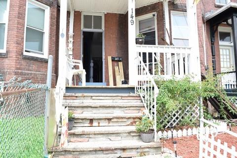149 Beech St, Holyoke, MA 01040 photo 4