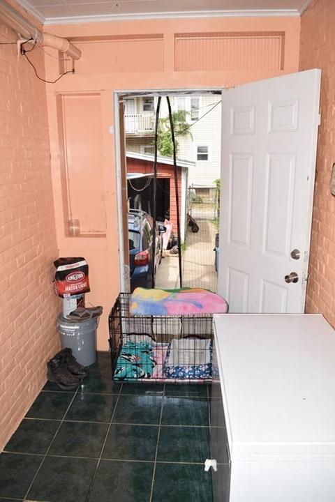 149 Beech St, Holyoke, MA 01040 photo 24