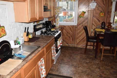 149 Beech St, Holyoke, MA 01040 photo 19