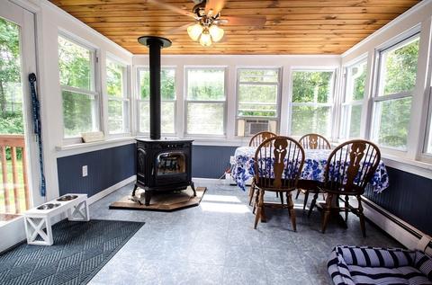 44 Dutton Rd, Pelham, NH 03076 photo 5