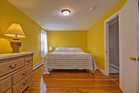 8 Meadowview Rd, Everett, MA 02149 photo 20