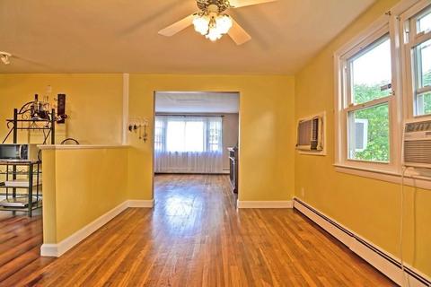 8 Meadowview Rd, Everett, MA 02149 photo 6