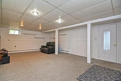8 Meadowview Rd, Everett, MA 02149 photo 24