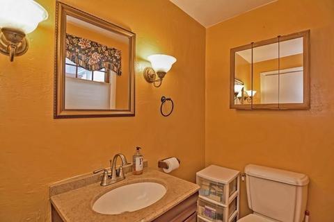 8 Meadowview Rd, Everett, MA 02149 photo 12