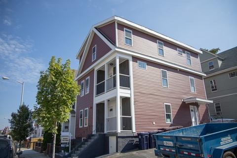 225 Main St #1, Everett, MA 02149 photo 6