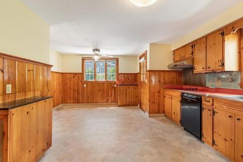 14 Harrison Ave, Gloucester, MA 01930 photo 15