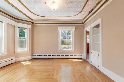 14 Harrison Ave, Gloucester, MA 01930 photo 10