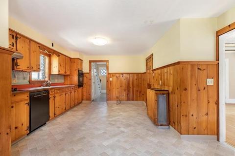 14 Harrison Ave, Gloucester, MA 01930 photo 13